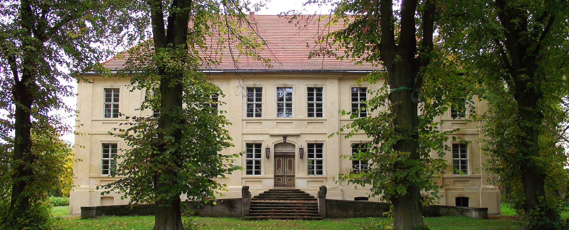 Schloss Schwante Außenansicht